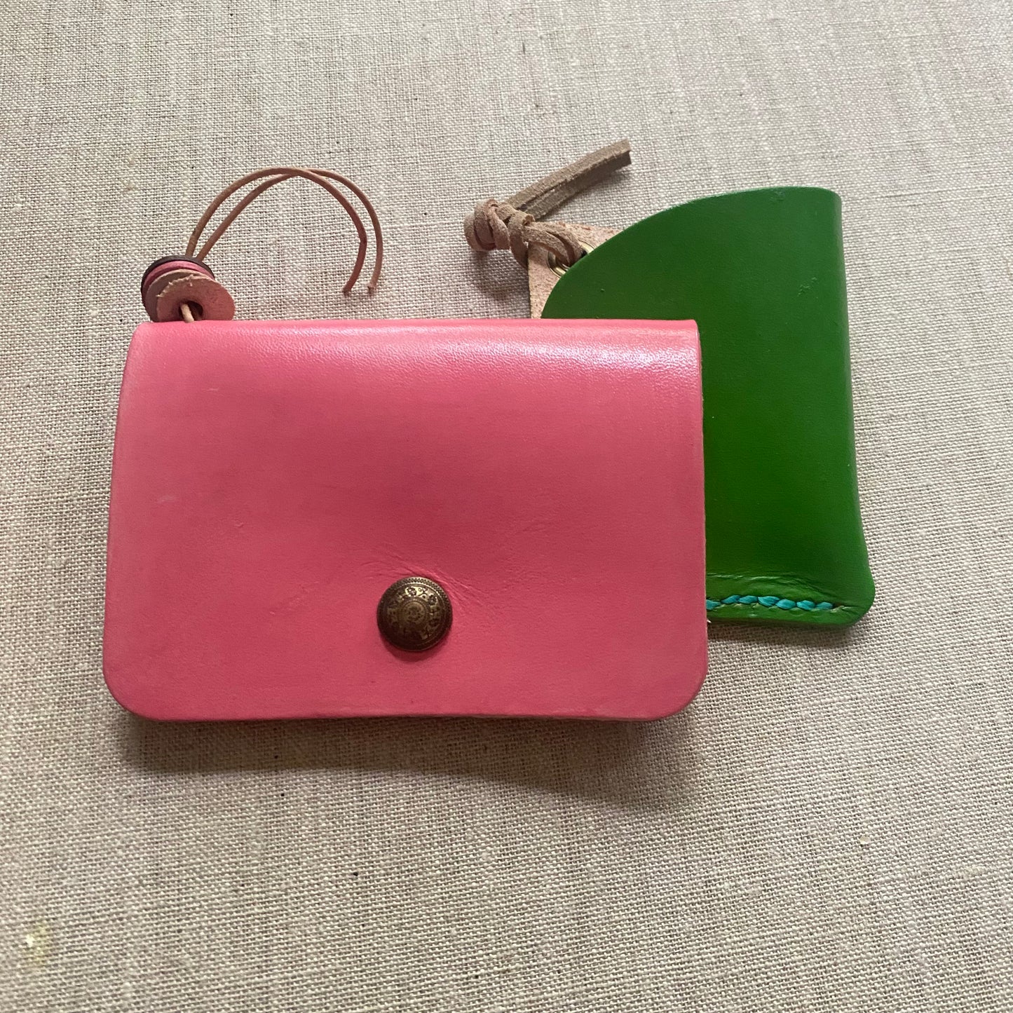 Molly: Leather Bi-fold wallet
